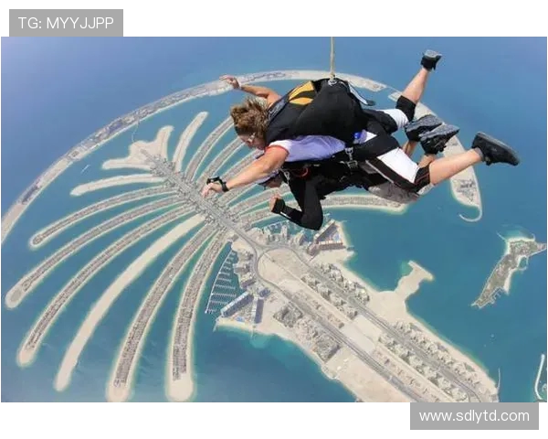 与赵芳对话探索极限运动背后的激情与挑战人生旅程