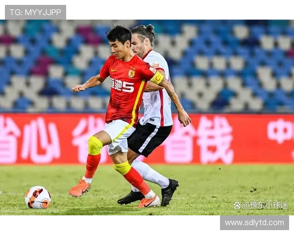 上海足球队强势领跑城市联赛积分榜目前积分达到62分