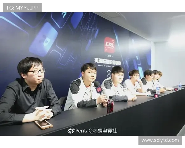 EDG鏖战JDG巅峰对决再起电竞赛场燃起激情之火